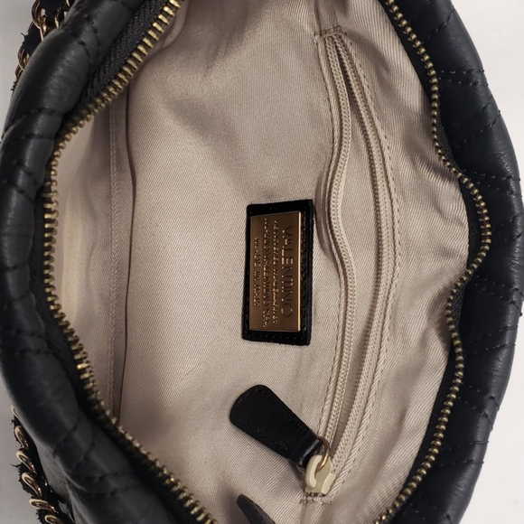 Valentino Vanille D Sauvage Black Quilted Shoulder Bag - Picture 11 of 16